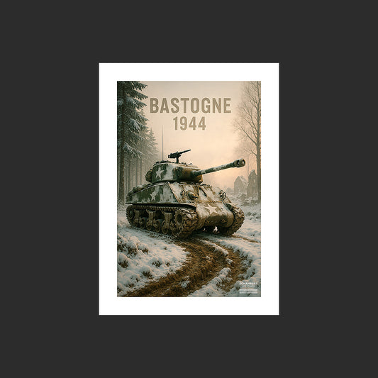 Sherman M4 dans la neige | Affiche Bataille des Ardennes Bastogne 1944 - Design avec marge blanche.
