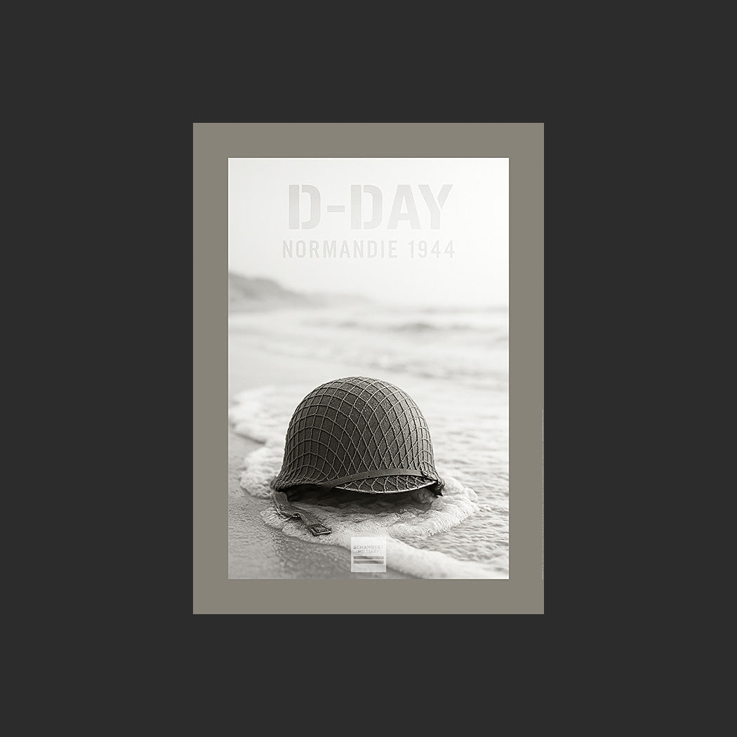 Affiche MP0020 Esprit du Débarquement de 1944 en noir et blanc, design avec marge couleur.